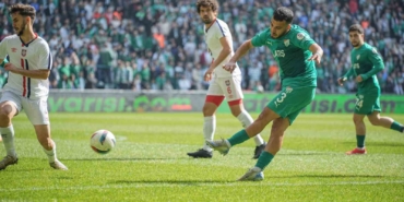 TFF 3. Lig: Bursaspor: 1 - Silifke Belediyespor: 1