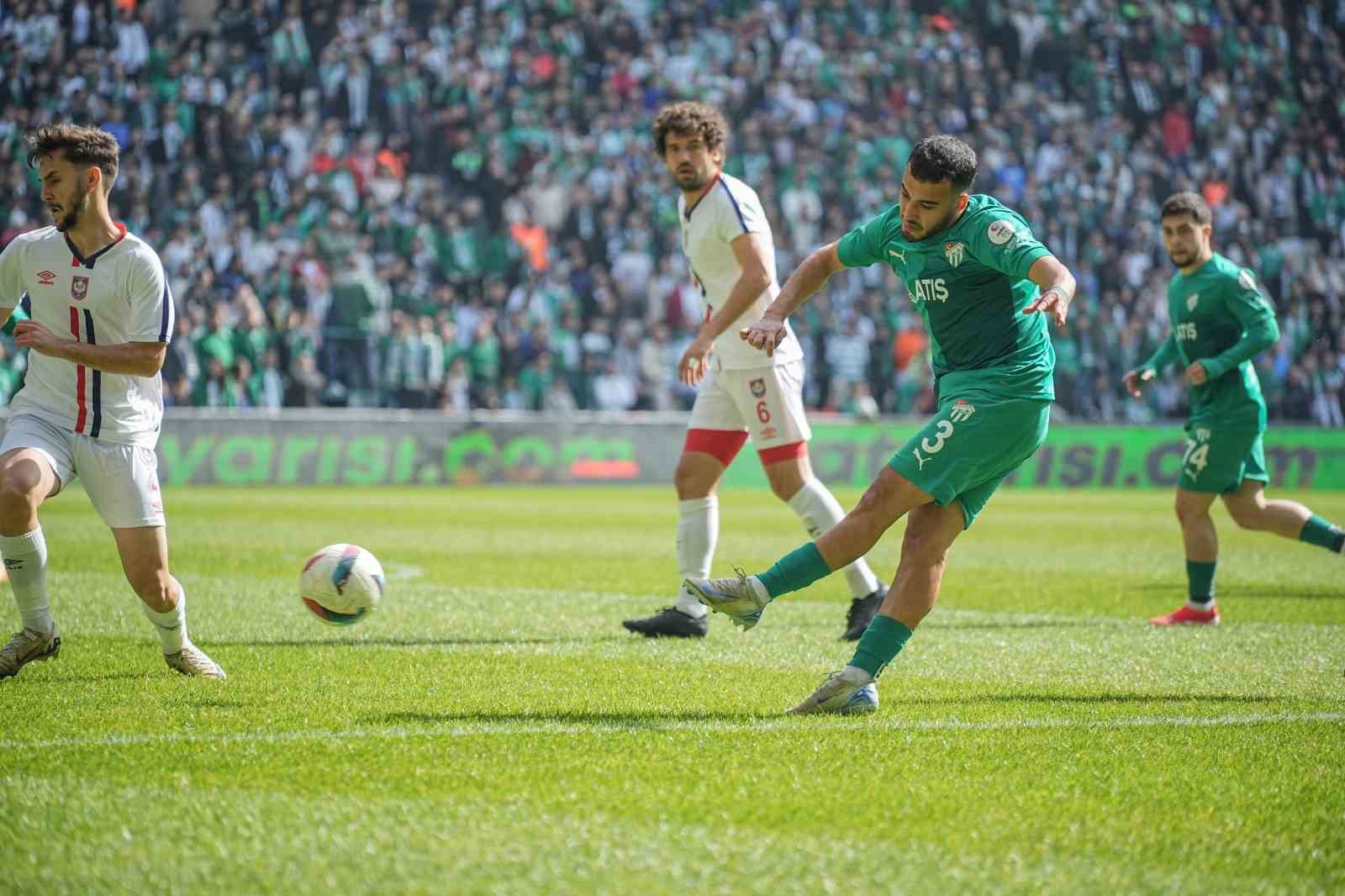 TFF 3. Lig: Bursaspor: 1 - Silifke Belediyespor: 1