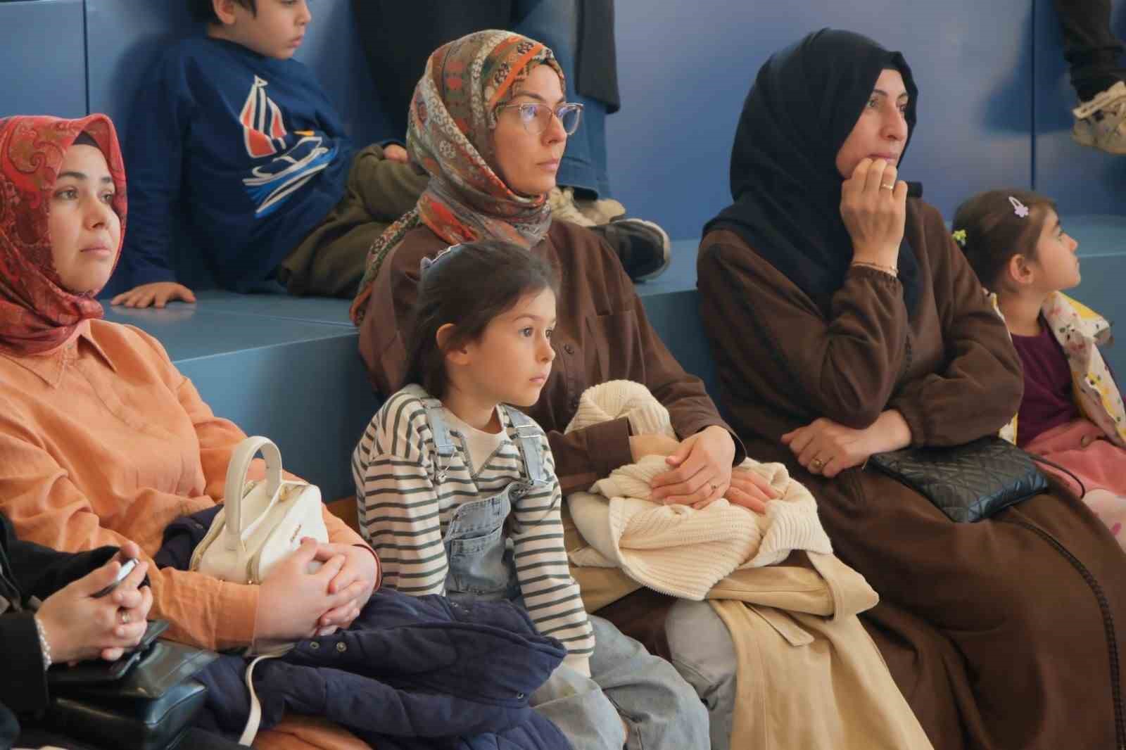 Kocaeli’de Ramazan akşamları renkli geçiyor