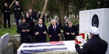 Serdal Adalı, Süleyman Seba’nın kabrini ziyaret etti