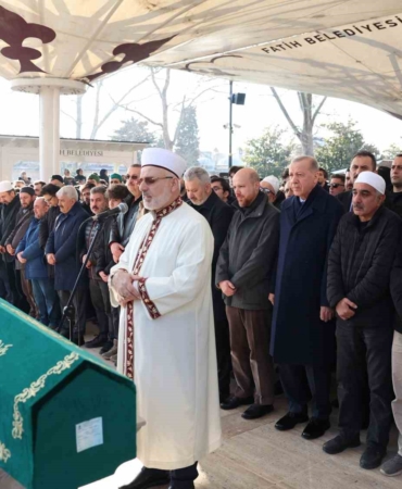 Cumhurbaşkanı Erdoğan, Kasım Yağcıoğlu’nın cenaze törenine katıldı