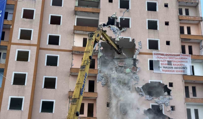 Deprem haftasında Büyükçekmece’de riskli 140 konutun dönüşümü başladı