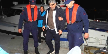 Çanakkale Boğazı’nda ticari gemi kaptanının kalp krizi şüphesiyle tıbbi tahliyesi gerçekleştirildi