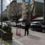 Bayrampaşa’da ablasının eski sevgilisi tarafından sokak ortasında vuruldu