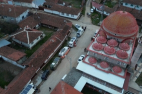 Türkiye’nin dört bir yanından gelen karavan tutkunları son iftarlarını Bilecik’te yaptı