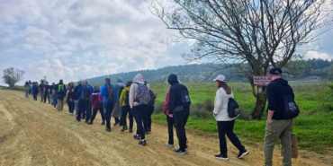 Kalp sağlığı farkındalığı için 11 kilometre yürüdüler