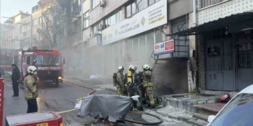 Bayrampaşa’da iplikçide korkutan yangın