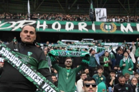 Taraftarlardan Kocaelispor yönetimine "Hodri Meydan"