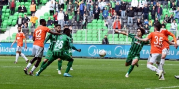 Trendyol 1. Lig: Sakaryaspor: 2 - Adanaspor: 1