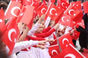 Sakarya’da 23 Nisan coşkusu çeşitli etkinliklerle kutlanıyor
