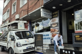 Sultangazi’de kamyonetten düşen adam hayatını kaybetti