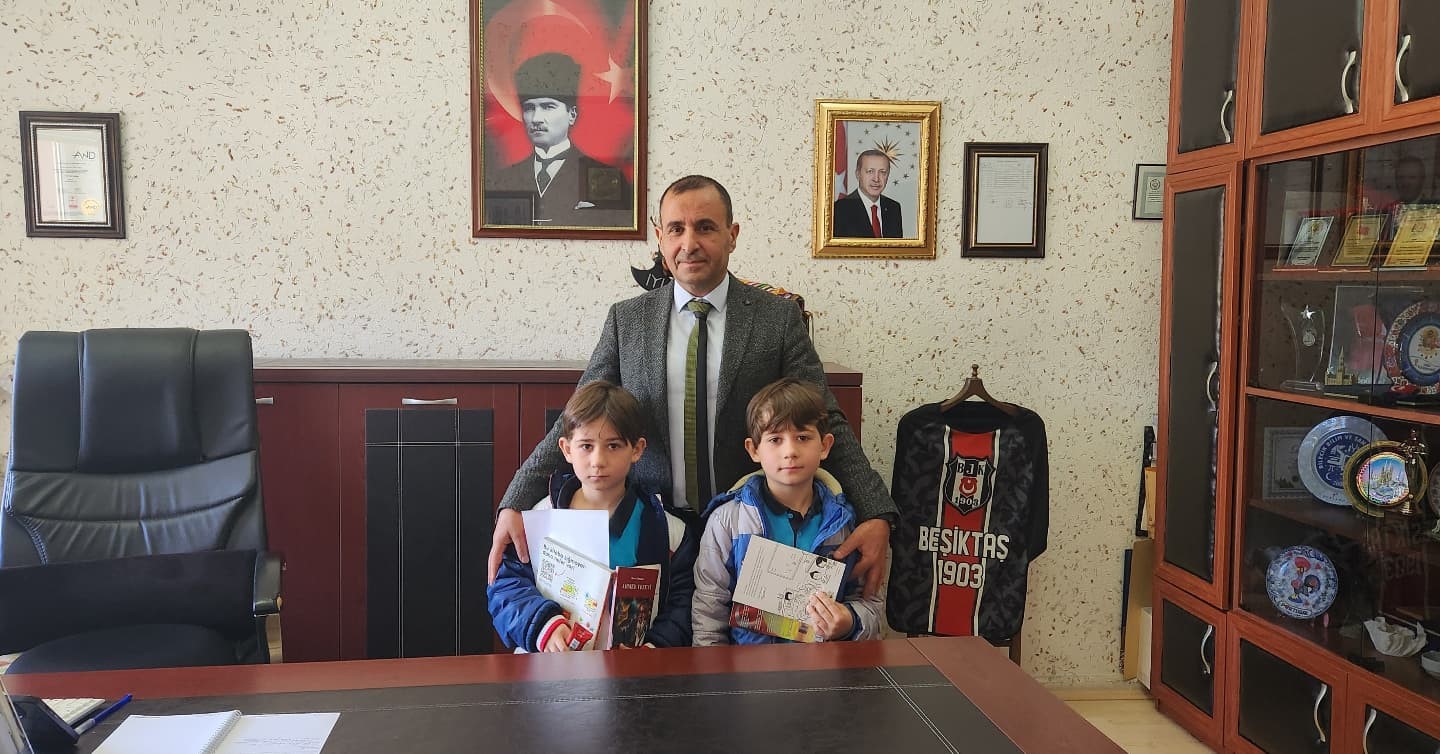 Parlak geleceğin habercisi minik gazetecilerden ilham veren röportaj