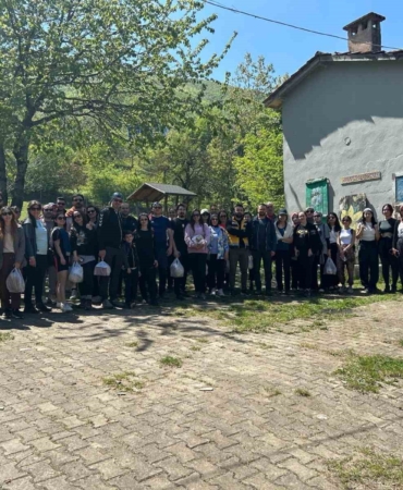 Mysia Yolları’nda baharın tadını çıkardılar