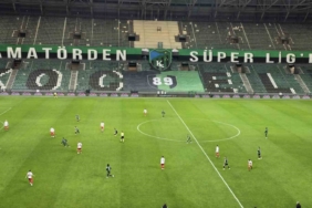 Kocaeli’de taraftar sustu, pankartlar konuştu