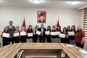 Bozüyük’te sporun yıldızları ödüllendirildi