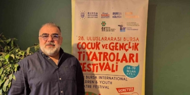 Bursa’da tiyatro şöleni