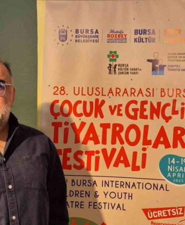 Bursa’da tiyatro şöleni