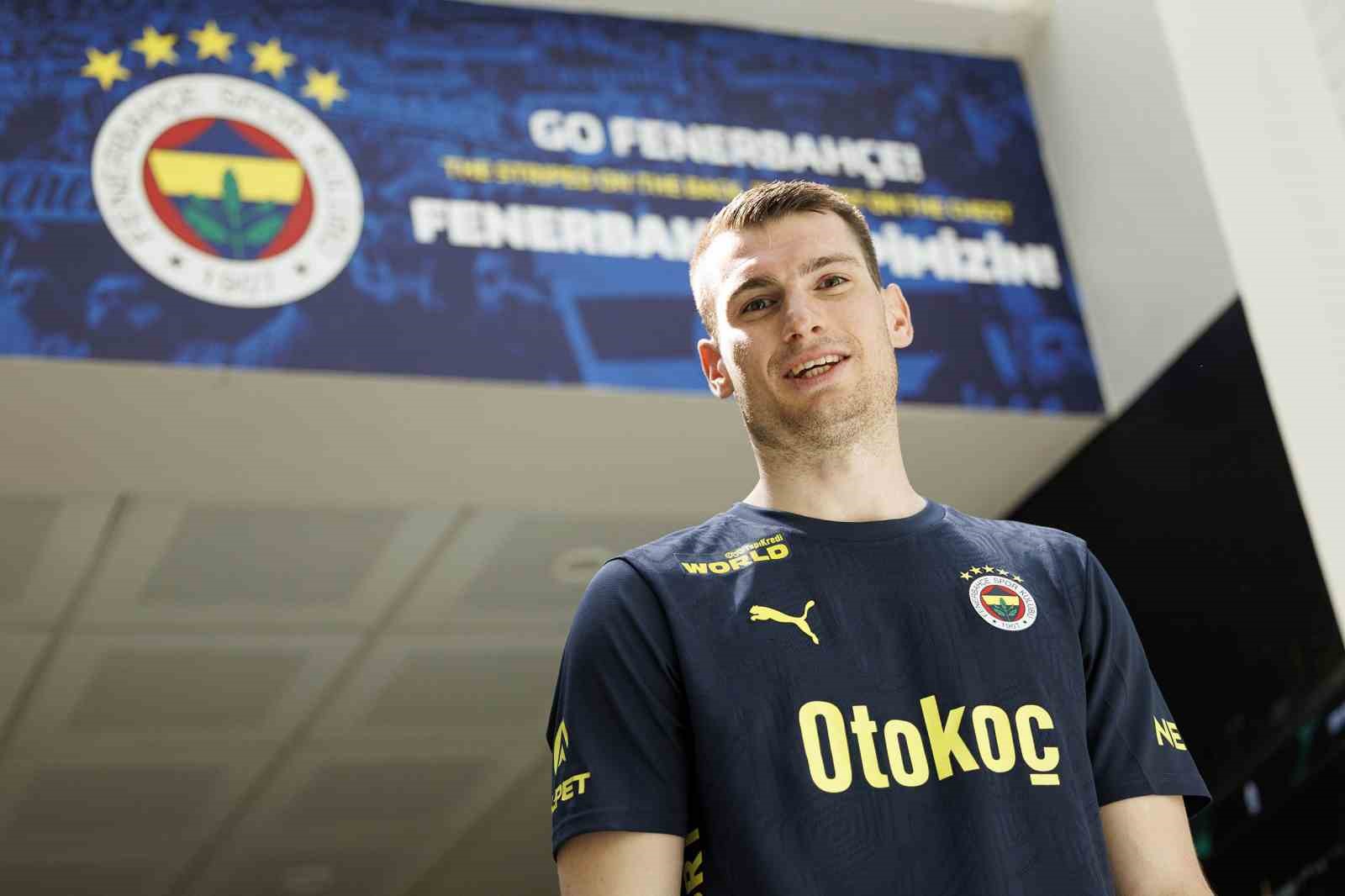 Dominik Livakovic: "Sezon sonuna kadar, son ana kadar savaşacağız"