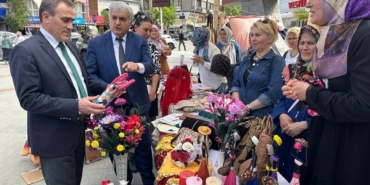 Kaymakam Memiş, yılsonu sergisini ziyaret etti