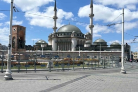 Taksim’de 1 Mayıs nedeniyle güvenlik önlemi alındı