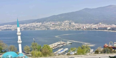 Gemlik’te korkutan manzara