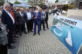 Van’ın kurtuluşu Balıkesir Edremit’te kutlandı
