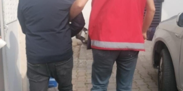 Hırsızlık suçundan aranan şahıs yakalandı