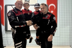 Bilecik’te miniklere polis eğitimi