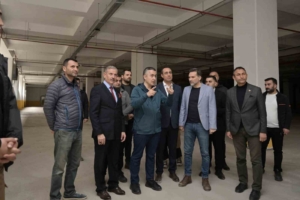 Esenyurt Namık Kemal Mahallesi’nin otopark ve pazar sorunu çözülüyor