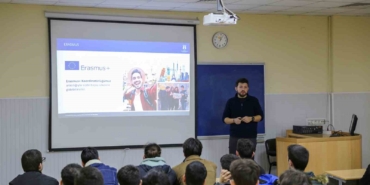 İstanbul’dan gelen lise öğrencileri SUBÜ’yü tanıdı