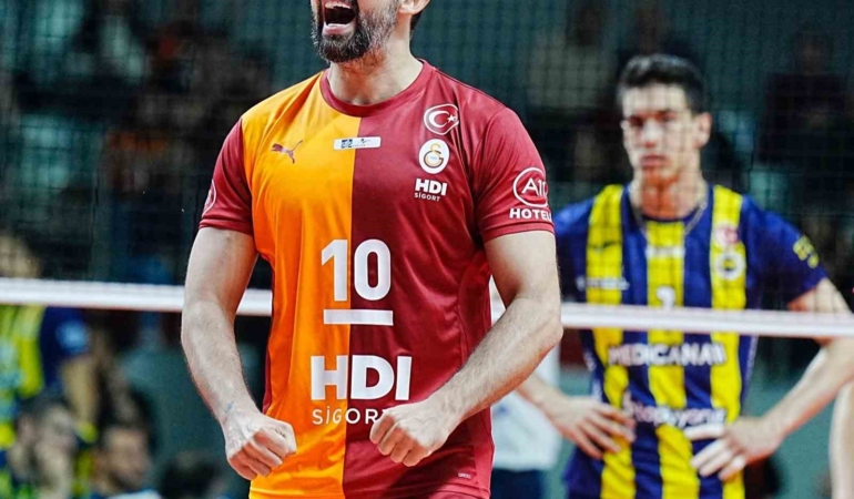 Efeler Ligi: Galatasaray: 3 - Fenerbahçe: 0