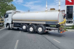 Esenyurt’ta feci kaza: Kamyonun altında kalan bisiklet sürücüsü hayatını kaybetti