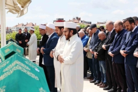 Cumhurbaşkanı Erdoğan, Arapça öğretmeni Ahmet Karaman’ın cenaze namazına katıldı
