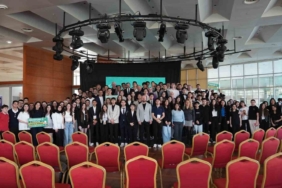 Bursa Erkek Lisesi’nden 3. geleneksel girişimcilik zirvesi