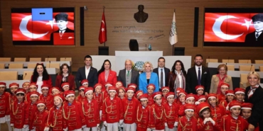 Miniklerin 23 Nisan coşkusu