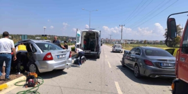 Ayvalık’ta trafik iki otomobil çarpıştı; 1 yaralı
