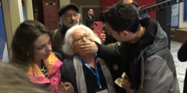 Çanakkale’de Su Zirvesinde kriz, su zirvesine sponsor olan maden firmalarına çevreciler tepki gösterdi