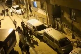 Esenyurt’ta vatandaşlar uyuşturucu satıcılarının peşine düştü: O anlar kamerada