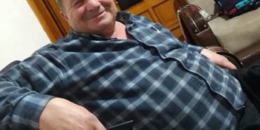 Ölüm onu bahçede ilaçlama yaparken buldu