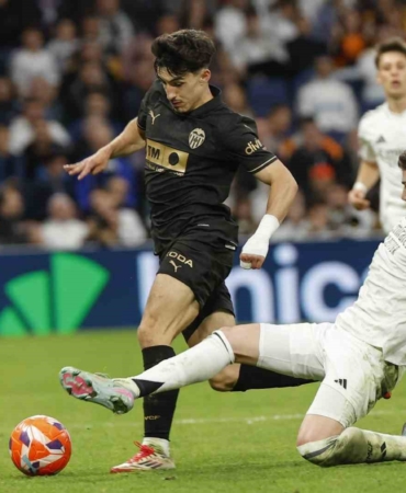 Real Madrid’e şampiyonluk yarışında Valencia engeli