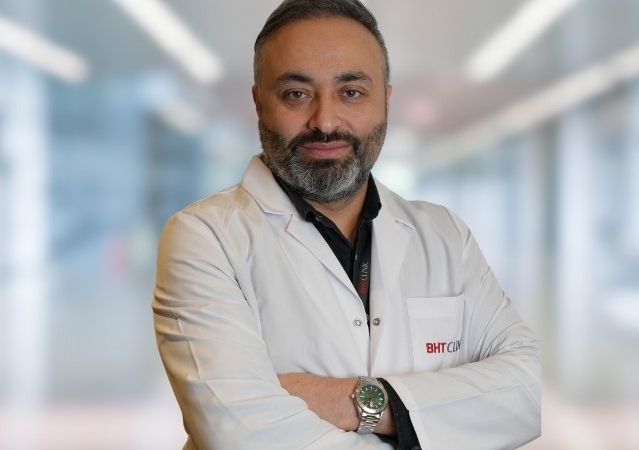 "Kronik ağrılara yüksek teknolojiyle çözüm"