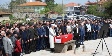 Motosiklet kazasında hayatını kaybeden astsubay son yolculuğuna uğurlandı