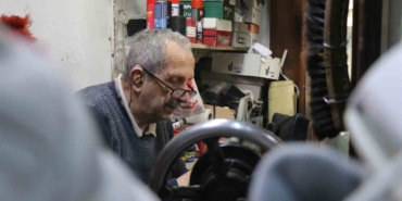 Fabrikasyona 3,5 metrekarelik dükkanda direniyor: "Son kale benim"