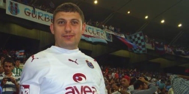 Fenerbahçe-Trabzonspor maçını izlerken fenalaştı, yoğun bakıma alındı