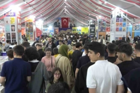 Öğrenciler o fuara akın etti