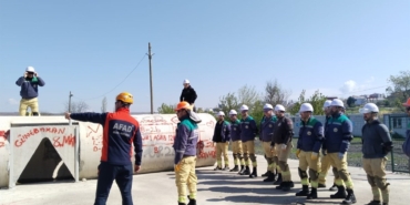 Tekirdağ Orman İşletme personeline enkazda arama kurtarma eğitimi