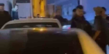Sokağı boks ringine çevirdiler, o anlar kamerada
