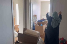 Depreme yeni taşındığı evinde yakalandı, böyle savruldu