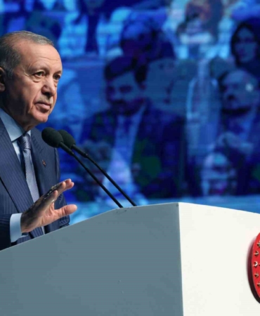 Cumhurbaşkanı Erdoğan’dan uyarı: "Nüfusumuzdaki azalış sorunu ülkemiz için savaştan daha önemli bir tehdit"