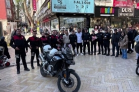 Kavga ihbarına gelen polise sürpriz kutlama
